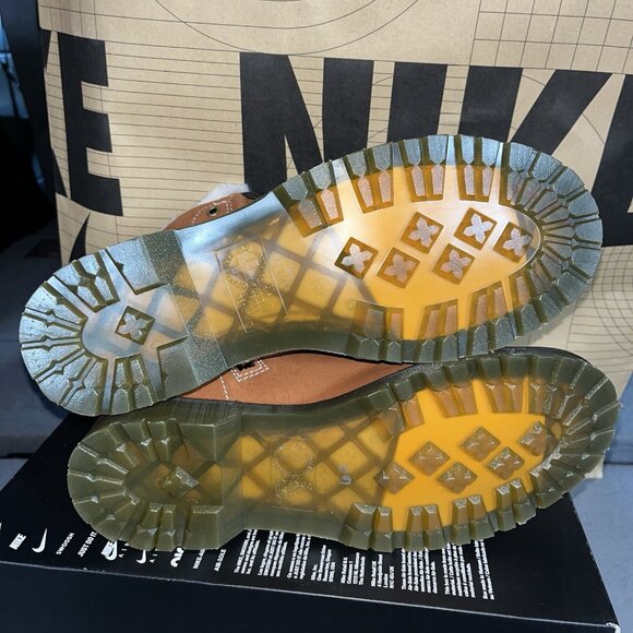 NEW Dr Martens 1460 Lace to Toe Fur Lined Buttersoft Lace Up Boots Brown Size 10 - Picture 5 of 6